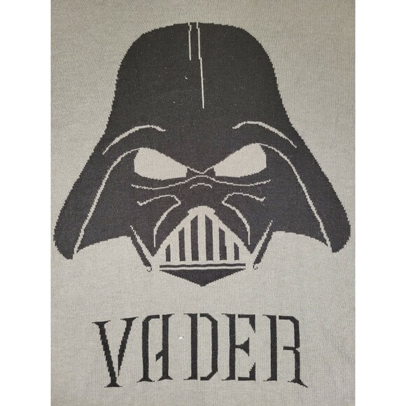 Official Star Wars Men's Gray Darth Vader Acrylic Knit Sweater XL Sweatshirt - Picture 2 of 6